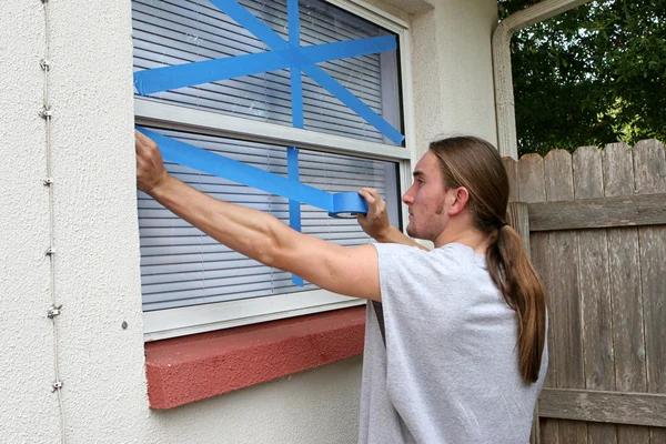 Hurricane Protection for Windows for Reliable Year Round Security
