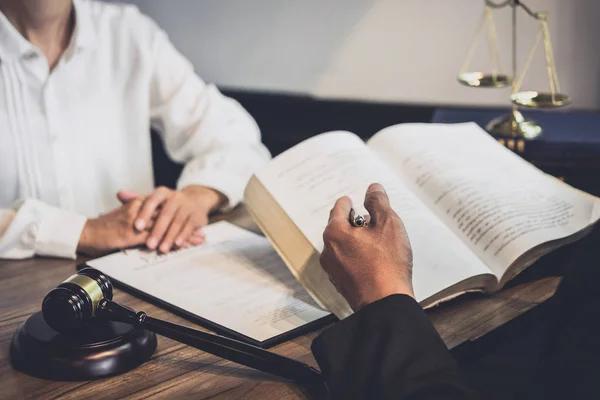 Reliable Legal Support for Miami Business & Real Estate