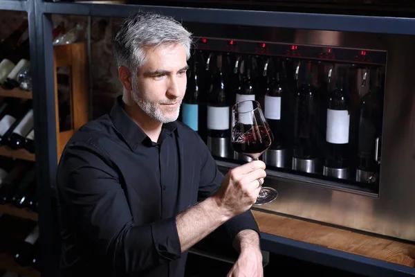 How to Find an Energy-Efficient Wine Cooler